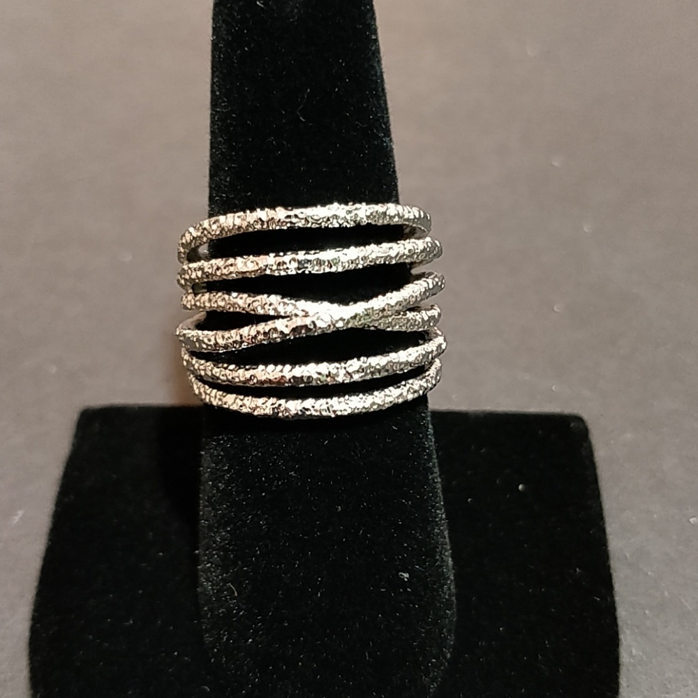 * Silver Multi Layered Ring Look - image 1